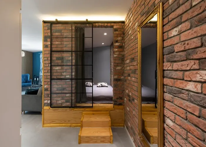 Premium Apartment For Jewish Quarter & Old Town Plus Pool